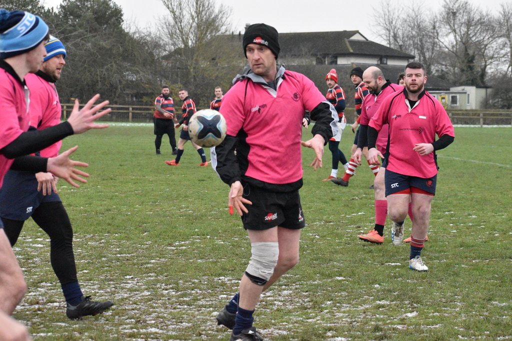 No rugby this weekend due to weather conditions? ❄️
Nothing stops Jordi's memorial match!!

📷 Louise Clarke
stowmarketrufc.com/photos/jordies…