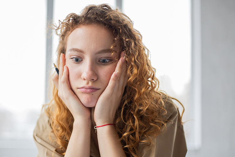 Va tutto bene?

Non riesci a inserirti nel gruppo dei tuoi compagni di corso?

Fatichi a relazionarti con i docenti?

Sei lontano da casa e ti manca il tuo ambiente o la tua famiglia?

Puoi rivolgerti al servizio di #counseling <a href="/UniStraPg/">Università per Stranieri di Perugia</a>

ℹ️ unistrapg.it/counseling-psi…

<a href="/RUnistrapg/">Rappresentanti degli Studenti</a>