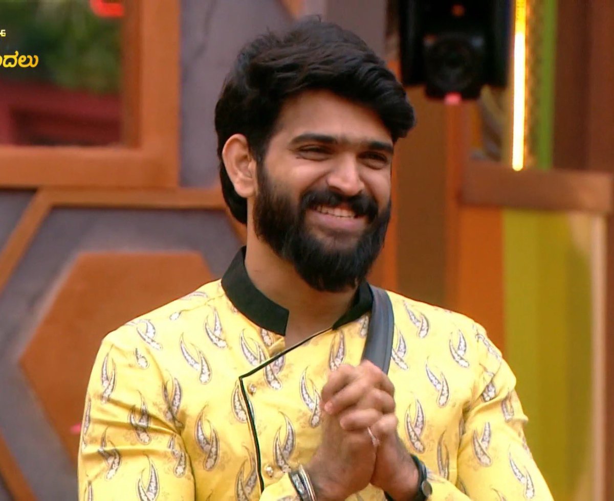 @rockstar_roopeshshetty_14 tweet media