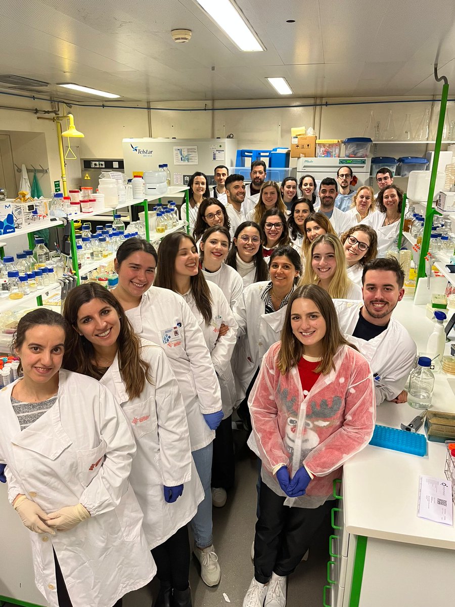 Yesterday we had a great Group day with a Christmas lunch and a bunch of team-building activities. 
Thanks to the organizers, you can see happiness on our faces 😁