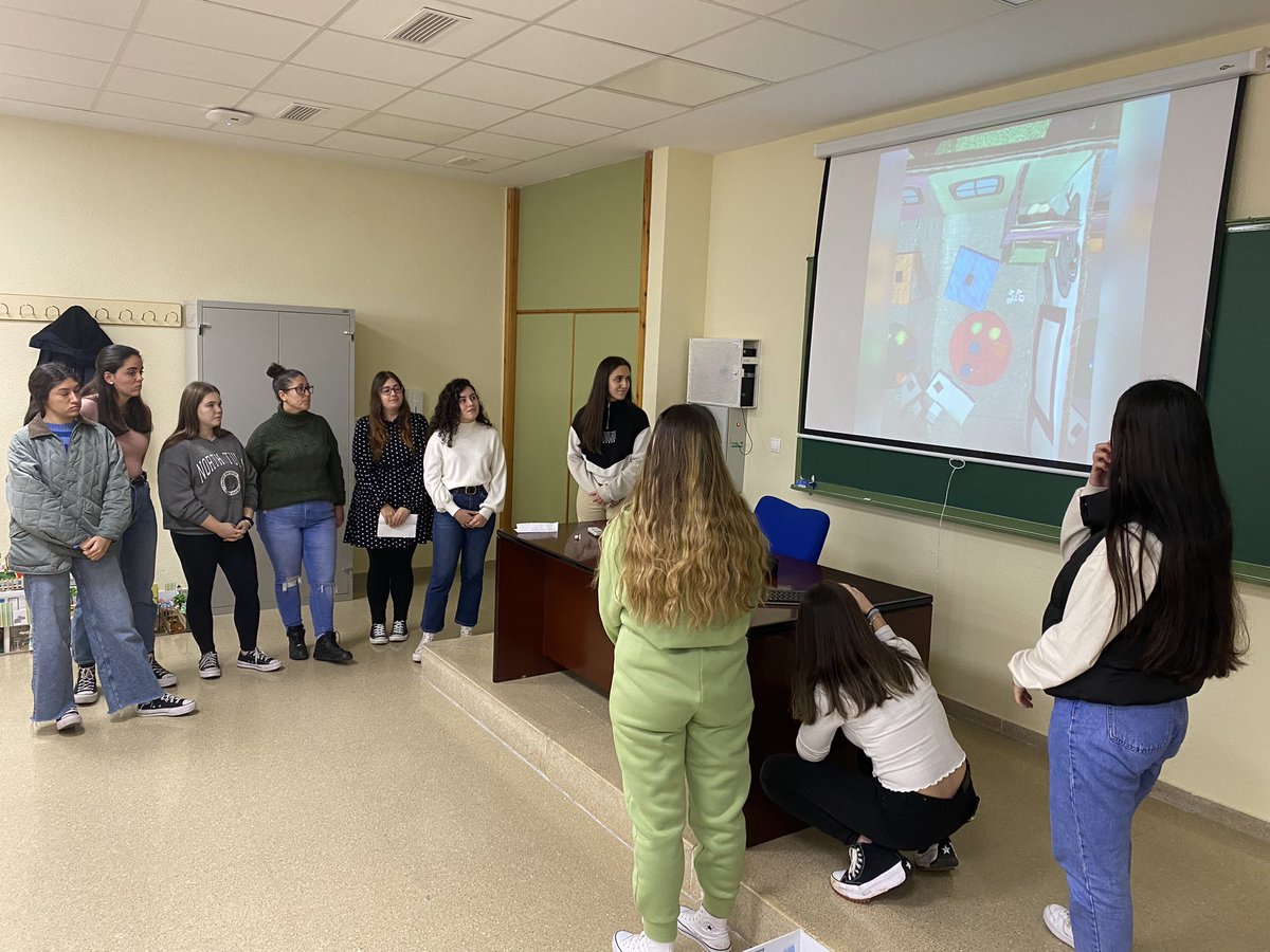 JavierUJA's tweet photo. El segundo #ABP del día es el del @ceipCesar_  donde han cuidado al milímetro los detalles para que el alumnado se sienta cómodo dentro de un centro #inclusivo. Enhorabuena por el trabajazo! 

https://t.co/pT6bik5J0W

#Sapereaude https://t.co/Aekt2PdSmt