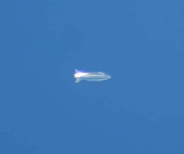 stratoballoon's tweet image. More images of the unknown stratospheric airship that overflew  Pangasinan, in NW Philippines yesterday.