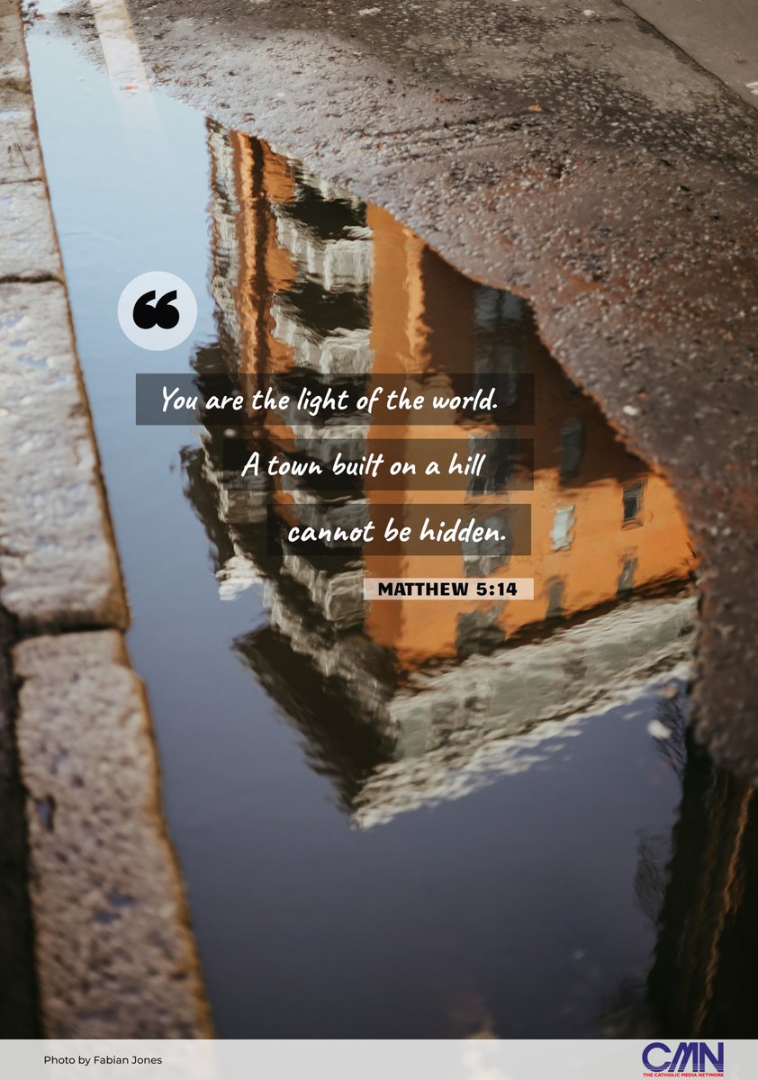❝ You are the light of the world. A town built on a hill cannot be hidden. ❞ Matthew 5:14

#BlessedThursday