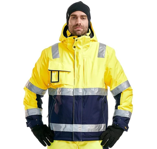 workweargurus's tweet photo. Wrap up well and make sure you are seen in low visibility conditions and in the dark.

Our high vis winter range can certainly help you with that:
https://t.co/Dp6C8PBHyp
#Winter #workwear #hivis https://t.co/cTuHnp42jB