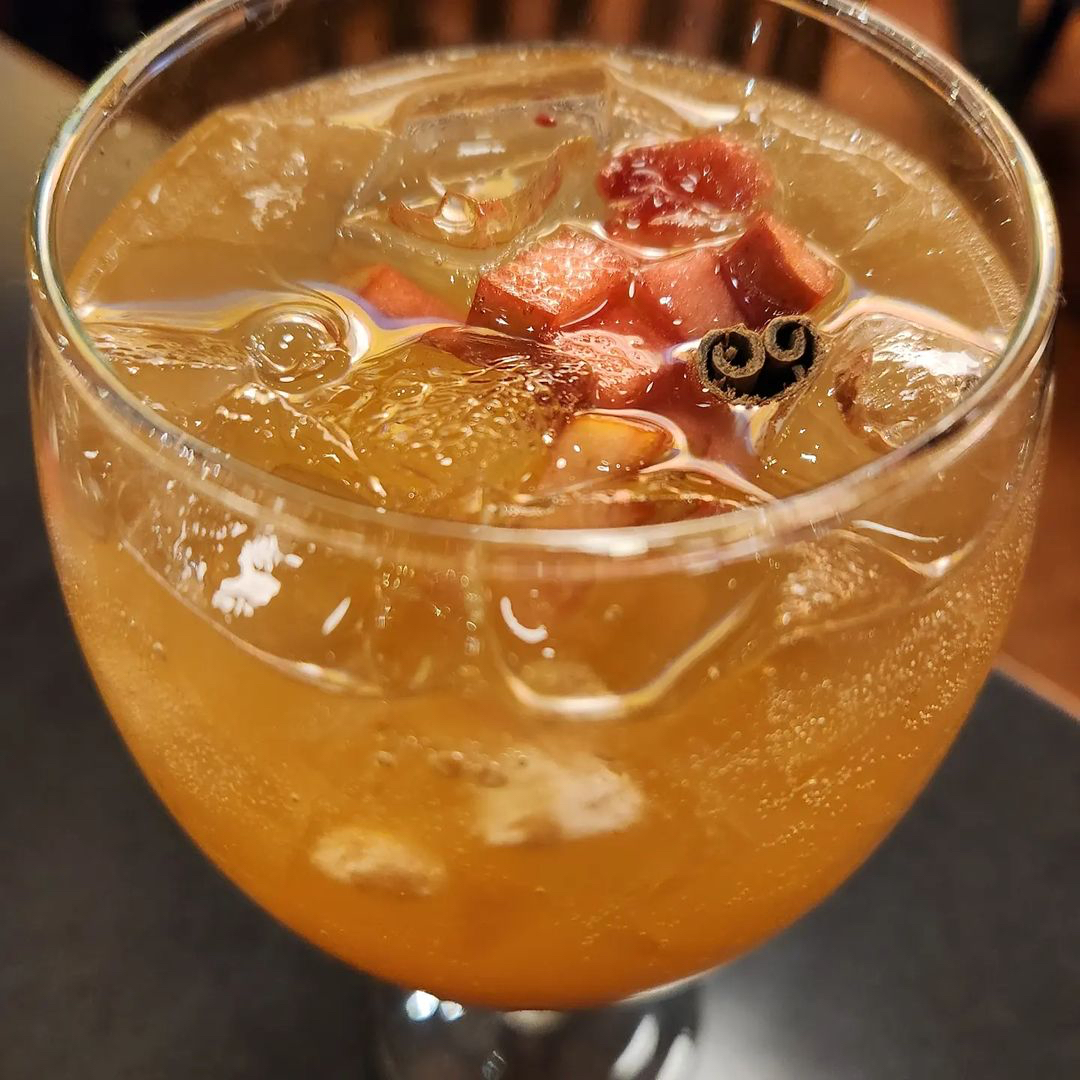 veselkanyc's tweet photo. Breaking bread with two lovely ladies at Veselka via @finicky_fgdeb
As it's been written, "Being with friends is the best food on earth."
#appleciderspritz #pierogi #stuffedcabbage #chickennoodlesoup #potatopancake #68thanniversarybowl #meatplate #veselkanyc #standwithukraine https://t.co/SOaShDf8mb