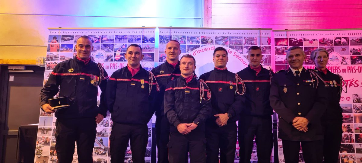 sdis91's tweet photo. Vendredi 9/12, 6 stagiaires du Sdis 91 ont terminé leur formation d’intégration de caporaux de sapeurs-pompiers professionnels, délocalisée au @SDIS62, par leur baptême de formation.
Félicitations ! 👏
@CDEssonne @UDSP91 @PompiersFR https://t.co/Jls8UfBdaV