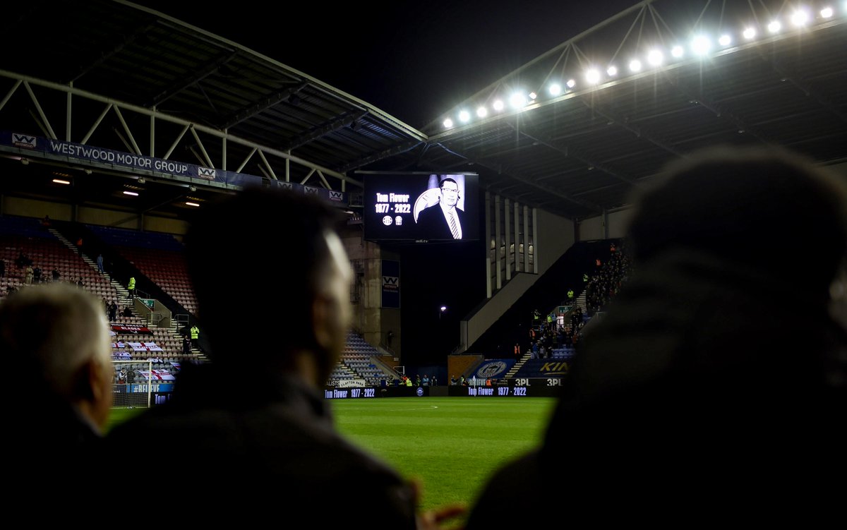 Before last night's match, we held a minute's applause to pay tribute to Tom Flower.

Thank you to the staff, players and fans of <a href="/LaticsOfficial/">Wigan Athletic</a> and <a href="/SheffieldUnited/">Sheffield United</a> for joining us to celebrate Tom's life, and the outstanding legacy he leaves at the Community Trust.

#wafc 🔵⚪️