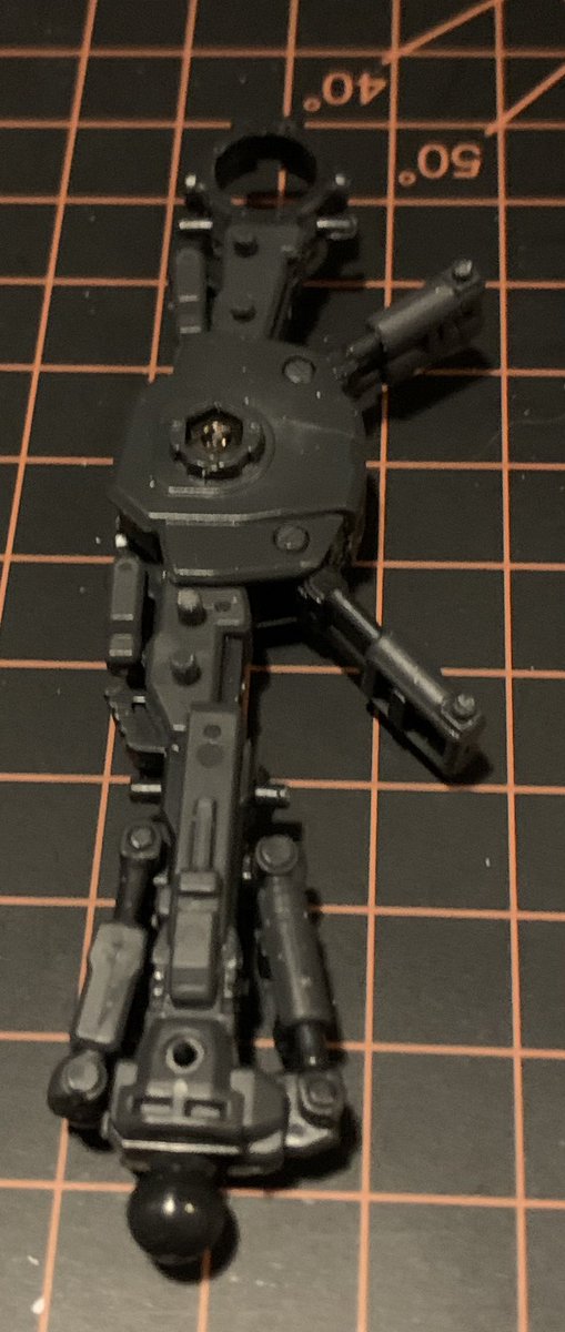 SoulReaverDan's tweet photo. Got some work done on my first Master Grade #GunPla! I’m amazed at the leg mechanics, and this kit is over 20 years old! I can only imagine what a modern Master Grade looks like - I’ll find out one day. :) #Gundam https://t.co/Xs9CDNOtHY