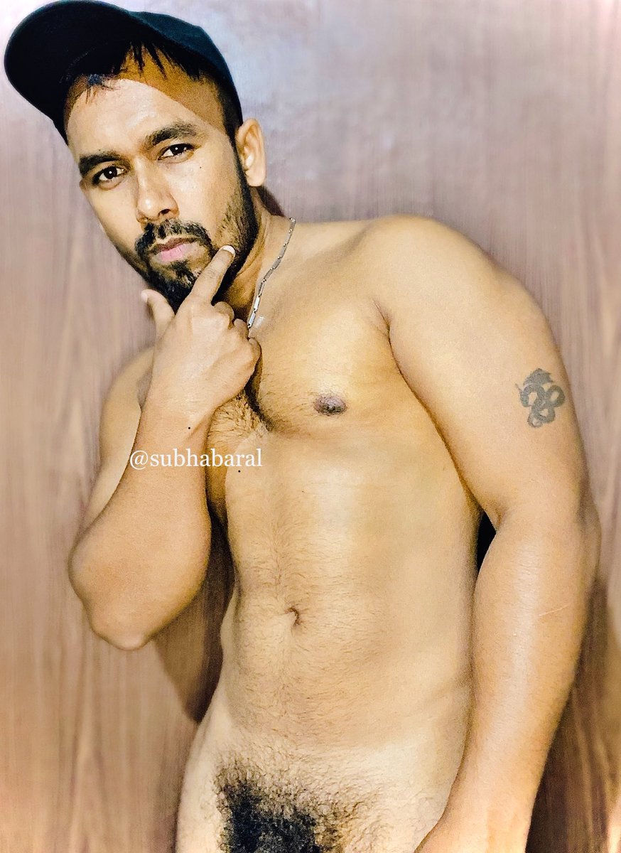 SubhaBaral11's tweet photo. How much you love ?? Comment 👈
Retweet’s for inside more 😈🫰#MenToo #hothunk #bodybuilding #indianmen #menstruation #LikeForLikes #ViralVideo https://t.co/pre3pOzcZg