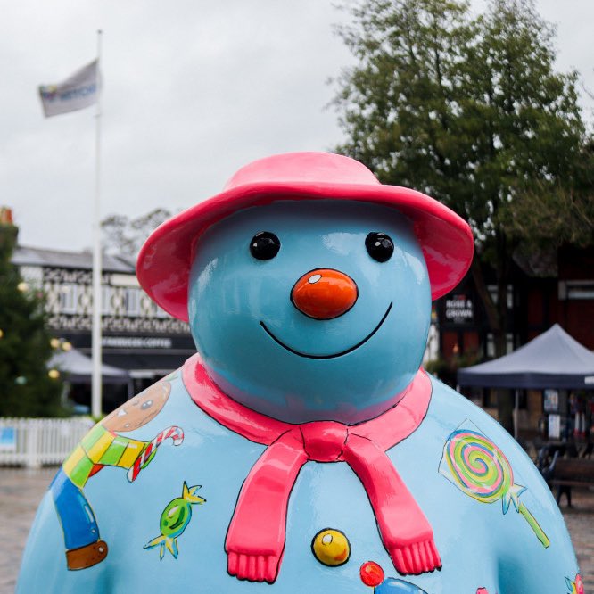 From family days out to running groups we are loving seeing you enjoy Walking with The Snowman™ in Hitchin! ⛄️

There is still plenty of time to enjoy the trails over Christmas and until 20 January ❄️

#walkingwiththesnowman #thesnowmanwalk #wildinart