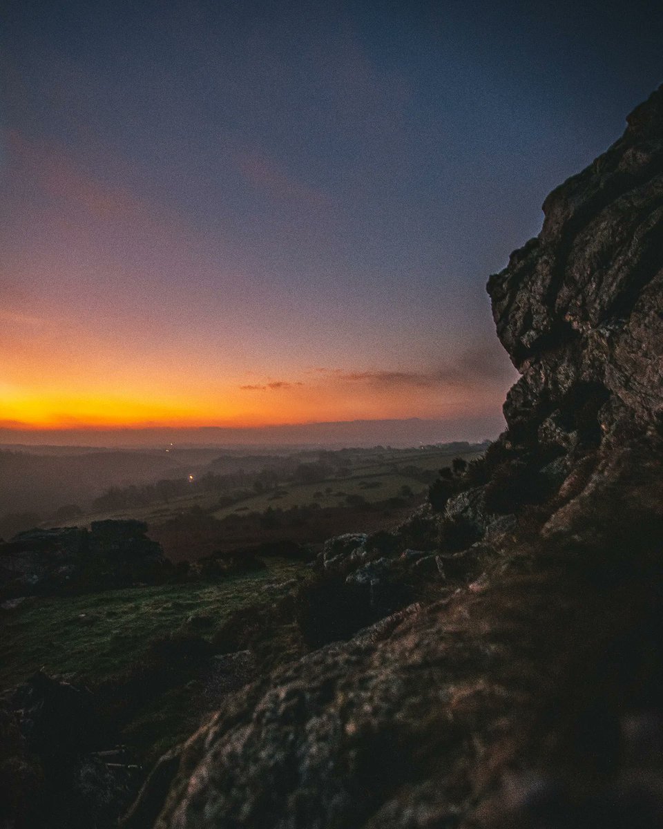 Exploring Pembrokeshire on some very brisk early morning Wales.

More photos to come.. 

#visitwales #unlimitedwales #thisiscymru #discoverwales
#discovercymru #visitpembrokeshire  #pembrokshirecoast #pembrokeshire #wales #wonderlustwales  #naturephotography #nature #landscape