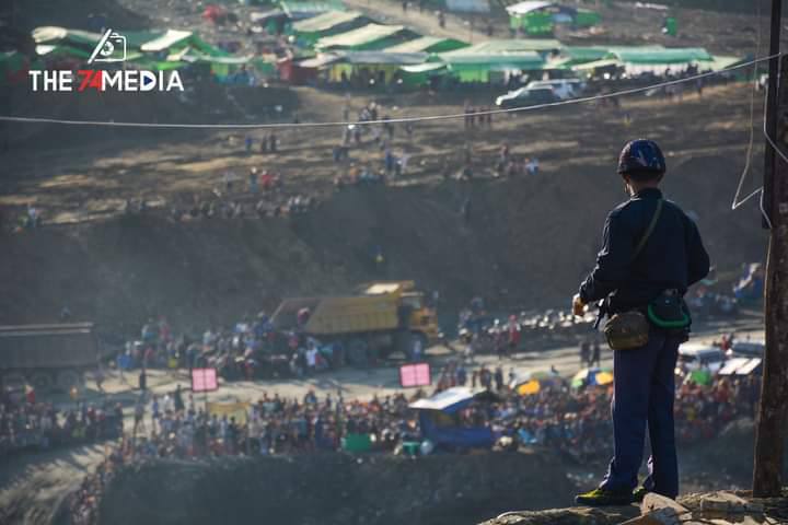 Myanmar SAC Terrorists have been stationing at a jade mining block near MawSiSar vlg in Kachin State's Hpakant tsp since Dec17, &amp; have arrested some company staffs &amp; those who search for jade stones as well as some merchants. #2022Dec20Coup