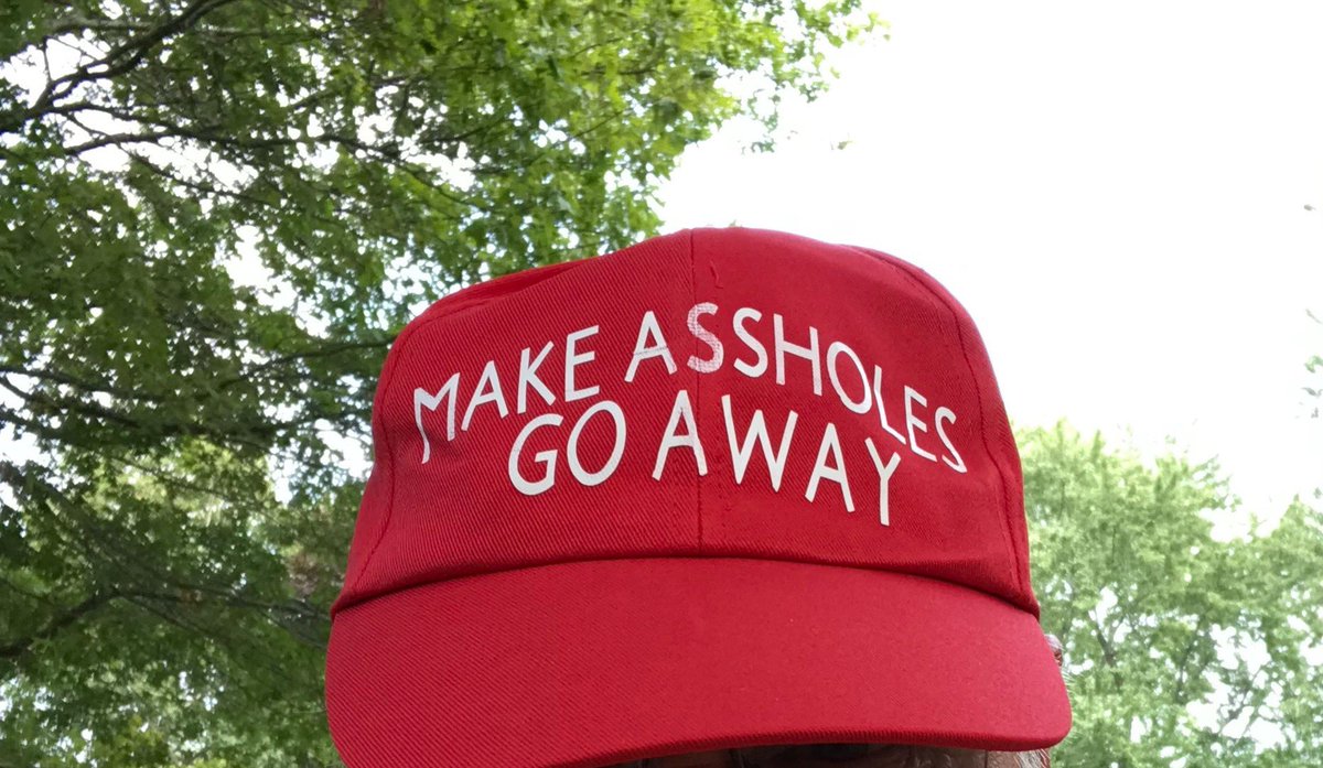 Biden_Use_Yang's tweet photo. Will the MAGATards still want a #CivilWar2 or #CivilWar3 after they learn that the Felonious former President hopped an Aeroflot jet to Moscow and is now lying his ass off on Russia Today? I think not. https://t.co/HTRTxST5IZ