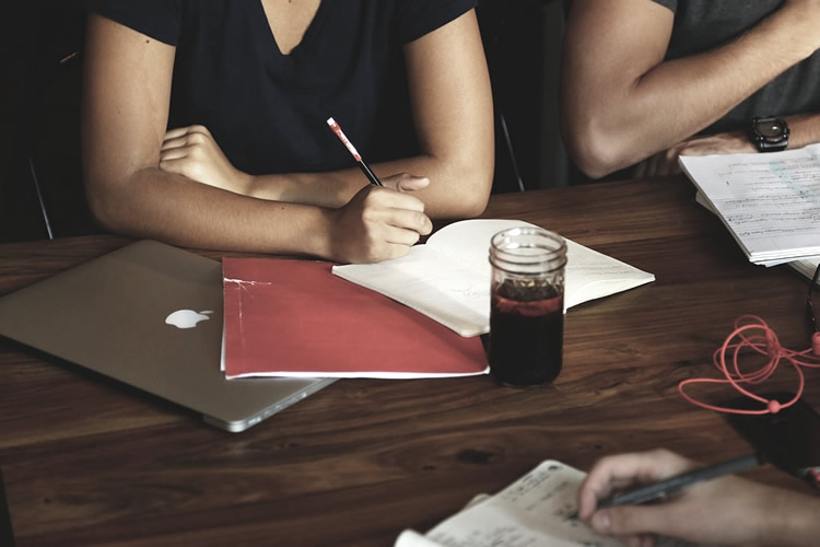 Tieni d'occhio tutte le opportunità di #STAGE <a href="/UniStraPg/">Università per Stranieri di Perugia</a> in #Umbria in #Italia e all'estero  

ℹ️➡️unistrapg.it/stage 

<a href="/RUnistrapg/">Rappresentanti degli Studenti</a>