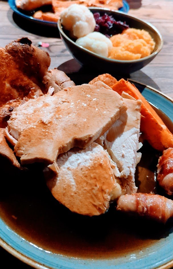 We had a really lovely Festive Lunch yesterday at The Pub &amp; Kitchen in Brandon Village, just outside of Durham and we would highly recommend 😋🎄🎅