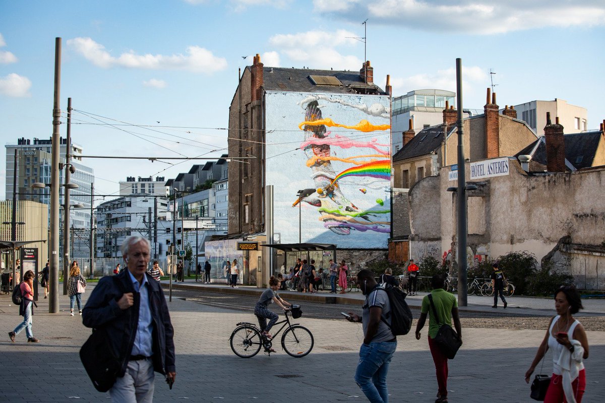 𝗦𝗘𝗣𝗧𝗘𝗠𝗕𝗥𝗘 :

1️⃣ Inauguration de la vitrophanie du CMS
2️⃣ <a href="/Marathon_Tours/">Marathon, 10 et 20 km de Tours</a> 
3️⃣ Convergences BIO
4️⃣ La nouvelle fresque près de la gare