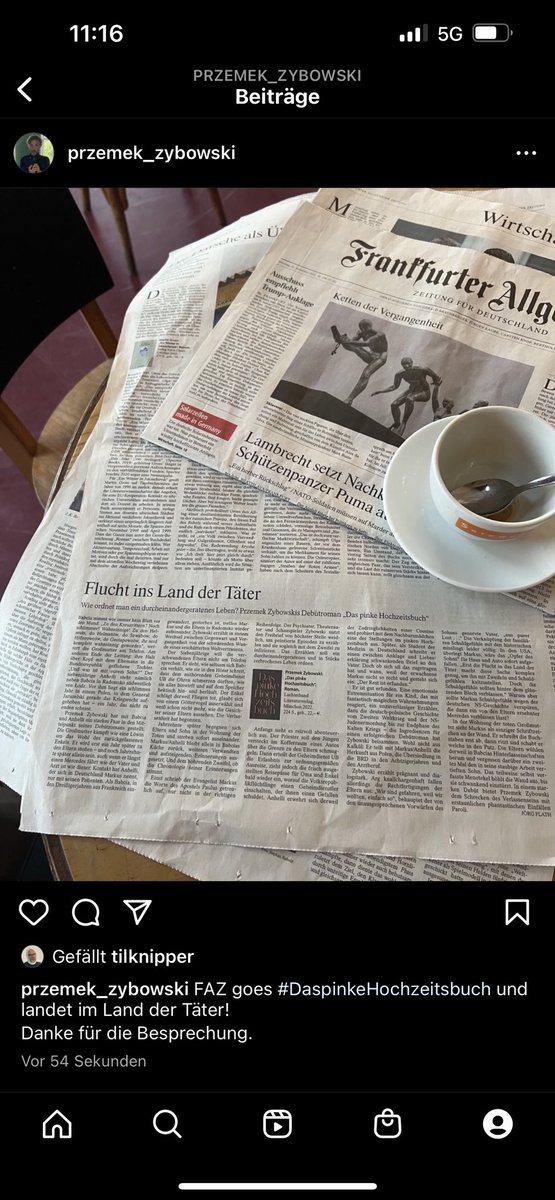 PZybowski's tweet photo. #faz goes #DaspinkeHochzeitsbuch und landet im Land der Täter. Danke für die Besprechung. #Literatur, #Osteuropa, #Medizin, #Psychiatrie, #Trauma #Theater #Schtetl, #Therapie #Debütroman   
@EvaHoegl @ThomasOberender @AliceBota @PeterOliverLoew @n_roettgen ⁦@buecherNZZaS⁩ https://t.co/R5iOE1ueIz
