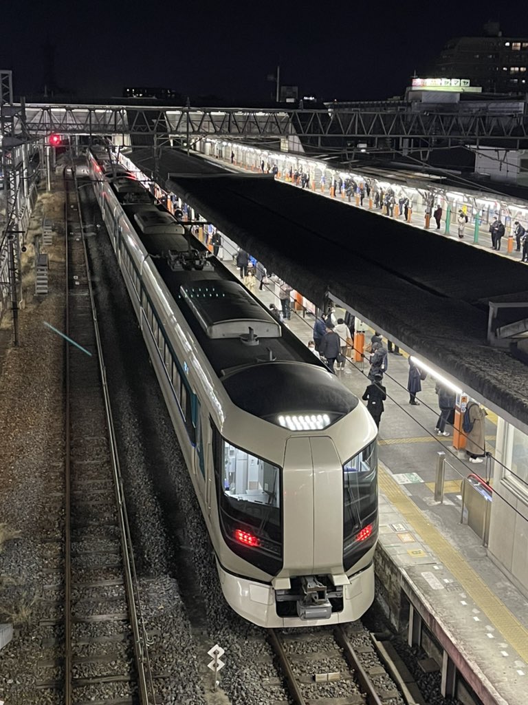 Rail_Channel's tweet photo. 2022.12.20の #アーバンパークライナー 1号 柏行き #515F、大宮行き #511F
#500系 #リバティ #野田線 #アーバンパークライン https://t.co/0XhoQONaKJ