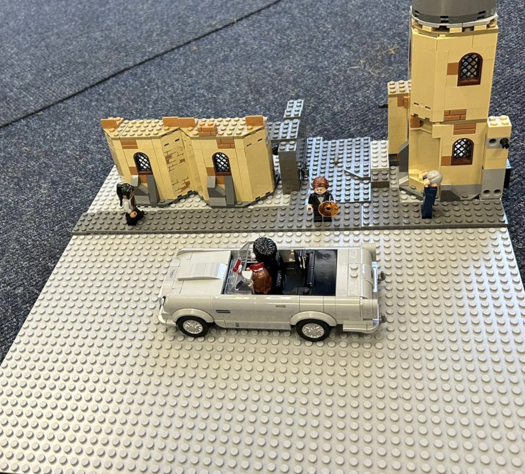 LestSligo's tweet photo. Fabulous projects on the Great War by our sixth class in Strandhill N, Sligo @strandhillns @RBL_Ireland @LestSligo @sligolib @sligococo https://t.co/WFYW0FzNS4