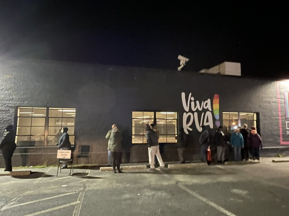 Five min before polls open and there’s a line forming at Diversity Richmond 😭❤️ Remember to vote for <a href="/JennMcClellanVA/">Jennifer McClellan</a> if you live in #VA04. Find your nearest voting location at virginiavoting.com
