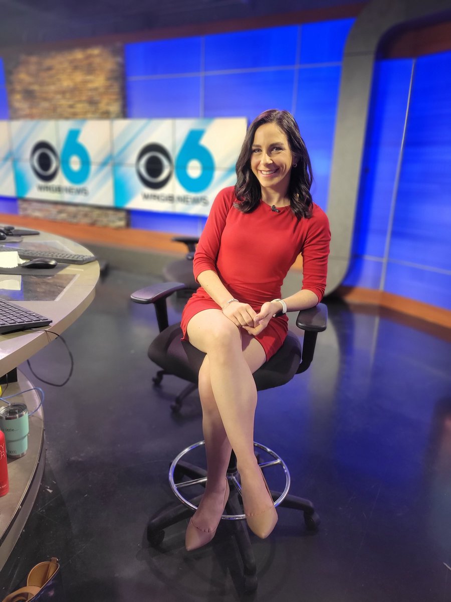 CBS6Lara's tweet photo. SIX ON SIX 🥳 Today marks 6 months since I started at @CBS6Albany ! Time flies when you're having fun! Thanks to all of you for allowing me into your homes each morning to give you the news you need to start your day and (hopefully) making you smile along the way 😊 https://t.co/QpKJbfqX7I