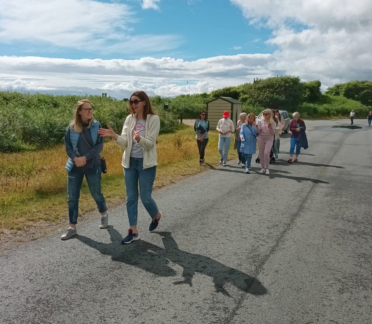 Walking and talking helps Ukrainians to settle in Wexford 

"Some of the stories that you hear are heartbreaking. Some kids and adults have big trauma." - Julia Syrotenko, Wexford Local Development 

Story 👉 changingireland.ie/walking-and-ta…