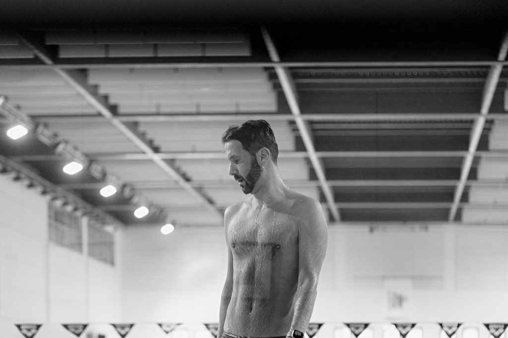 MarkErcolani's tweet photo. Zitto e nuota! #nuoto #swim #swimming #swimmer #justswim #zittoenuota #piscina #stayfit #NeverGiveUp #martedi #dimartedi #tuesday #tuesdayvibe https://t.co/uPMJXE76z4