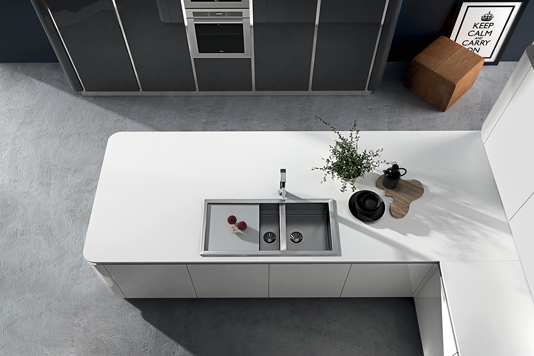 Découvrez nos conceptions et réalisations de #cuisine ow.ly/TOmX50M85zF #Garantie #services #Cuisiniste #electromenagers #Dressing #rangement