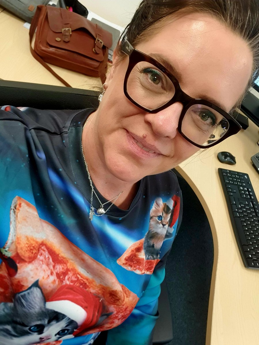 Vic Slade (@sladejunior) on Twitter photo It's that time again 🎄🧑🎄🐈⬛️ 🍕 
Merry Christmas (Jumper) 
@joyouskent <a href="/JulieNicholas_/">Julie Nicholas</a> It's that time again 🎄🧑🎄🐈⬛️ 🍕 
Merry Christmas (Jumper) 
@joyouskent <a href="/JulieNicholas_/">Julie Nicholas</a>