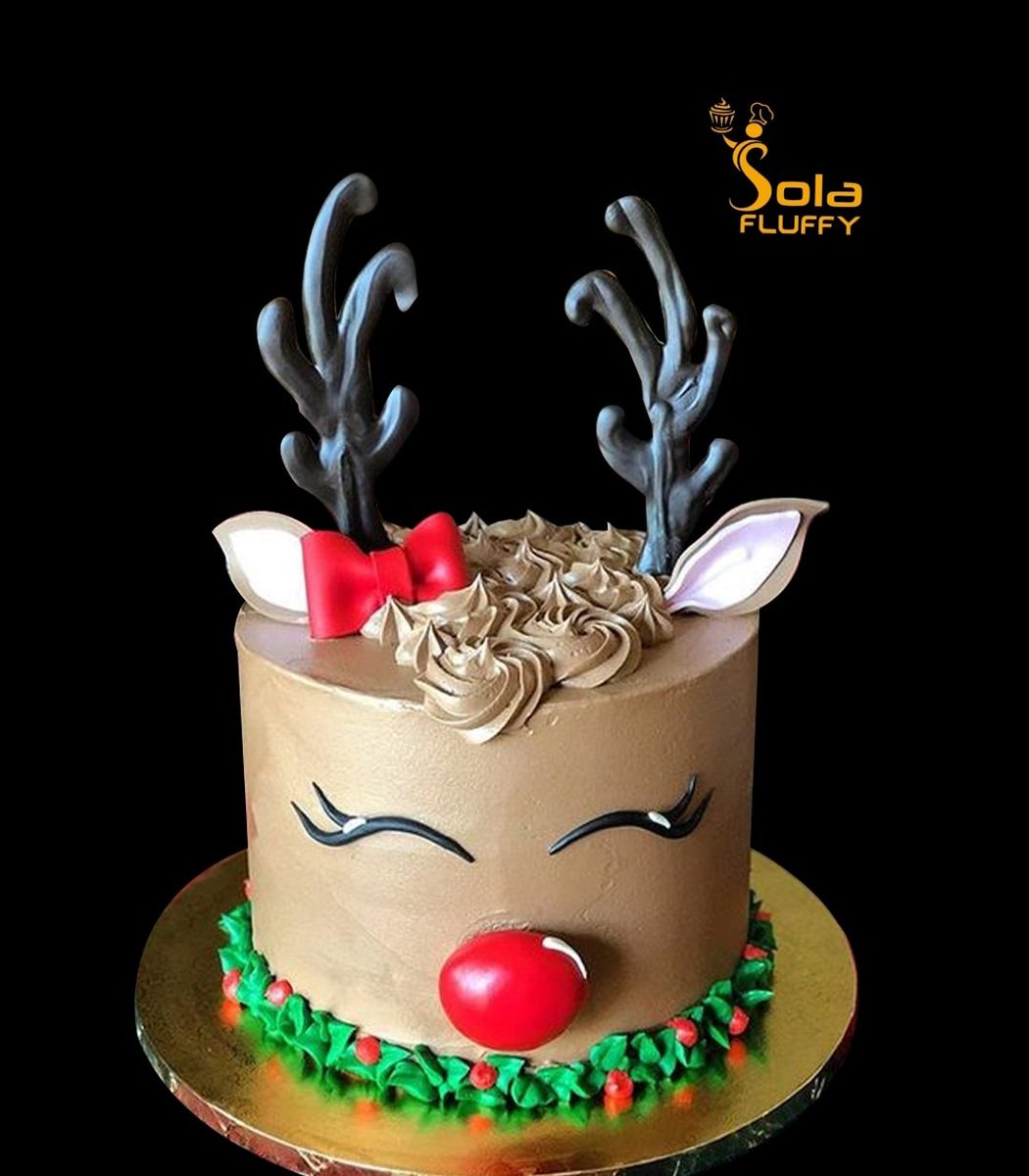 SolaFluffy's tweet photo. Baked with 💕 UAE's Best Cakes. Christmas Cakes By Sola Bakery. #solafluffy #japanesecheesecake #cheseecake #franchisee #franchisebusiness #cakedecorating #christmascake #christmas #livingluxury #luxury https://t.co/MVMjhVDs5Z