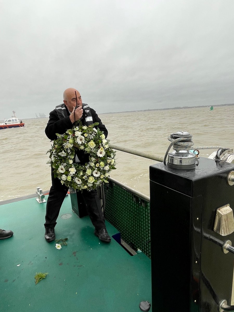 Remembering the tragic night of 19 December 1982 #EuropeanGateway and those that lost their lives rb.gy/xtb7ml