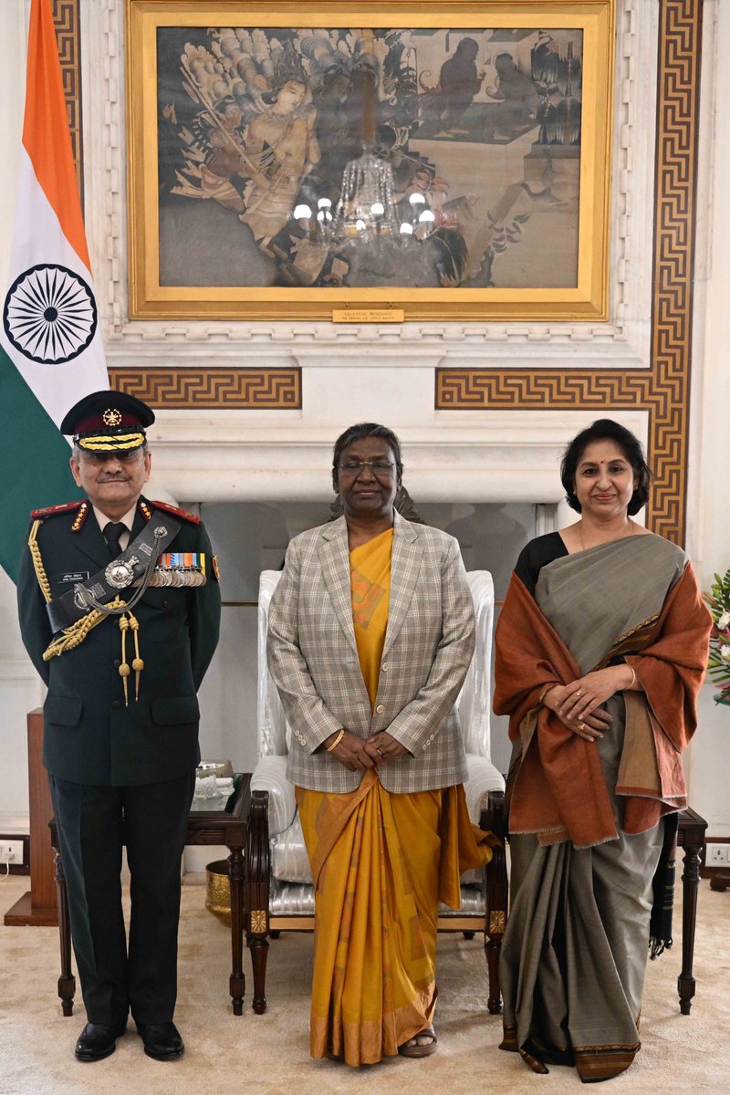 General Anil Chauhan, Chief of Defence Staff and Secretary, Department of Military Affairs along with his wife Smt. Anupama Chauhan called on President Droupadi Murmu at Rashtrapati Bhavan.