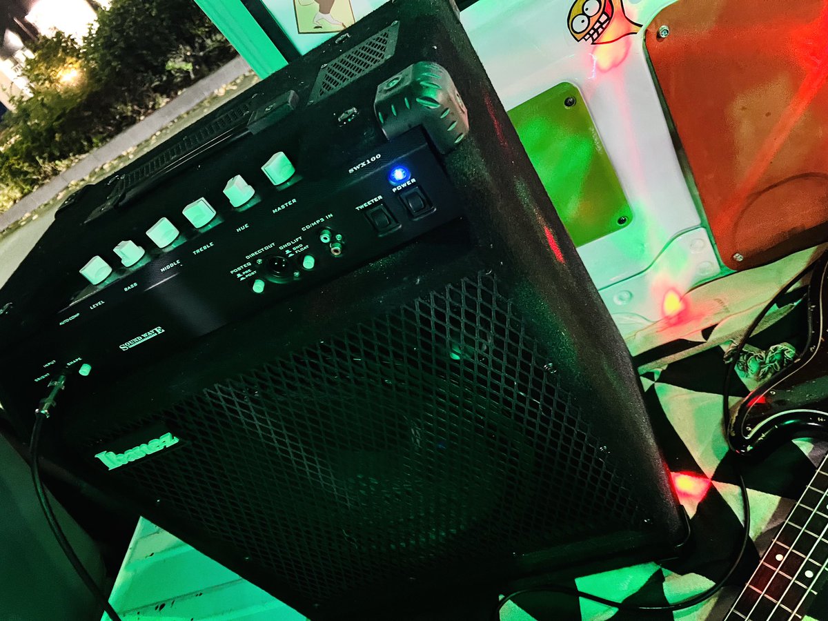 otoyuredoggies's tweet photo. Bass 🐶
#fender #precisionbass #jazzbass
#custombass #activebass
#ibanez #swx100
#フェンダー #プレベ #ジャズベ
#カスタムベース #アクティブベース
#エレキベース #ベース
#アイバニーズ
#ベースアンプ #アンプ
#バンド #ベーシスト #ストリートライブ https://t.co/94u9rTmtIh