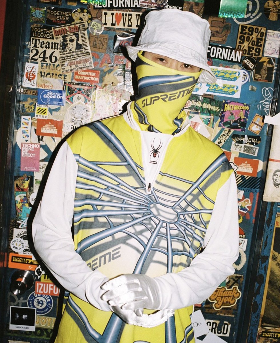 StreetFashion01's tweet photo. Supreme x SPYDER (2022) https://t.co/SSPiBNG2jC