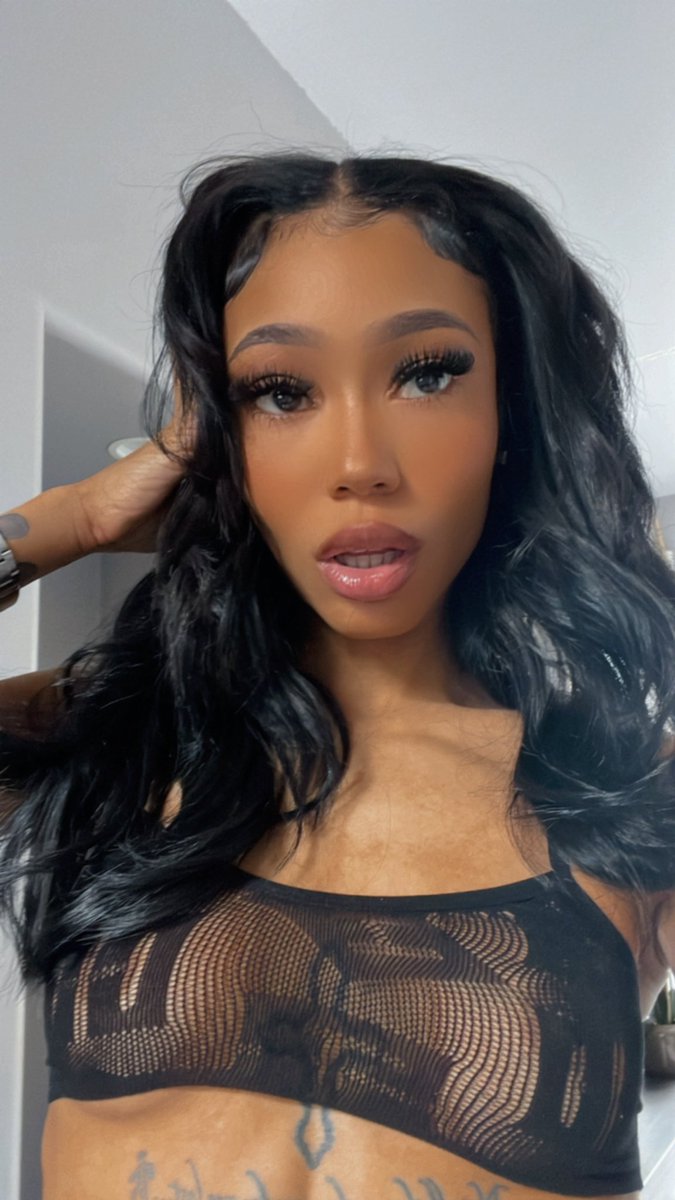 coi_leray's tweet photo. Loading R&amp;C ❤️ this Friday 12/23 https://t.co/TLMvg3mGjR