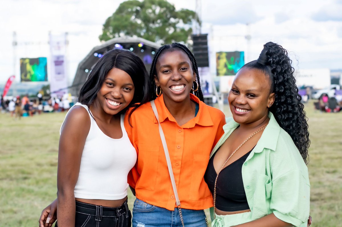 Kana what did <a href="/FOCALISTIC/">President ya Straata 👨🏾‍💼</a> say about orange? 🧡