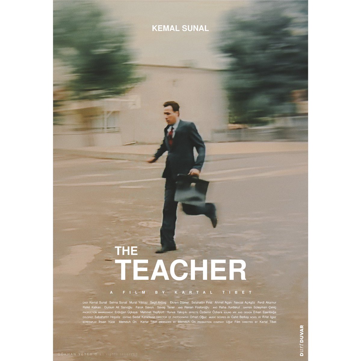 dartduvar's tweet photo. 🎥 Öğretmen / The Teacher (1988) 

#öğretmen #kemalsunal #kartaltibet #memduhün #ihsanyüce #selmasonat #renanfosforoğlu #posterdesign https://t.co/x6PhGHTv65