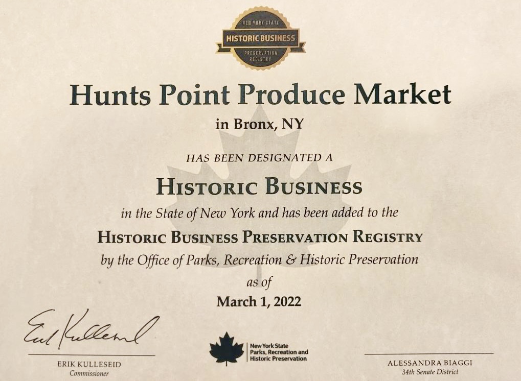 We’re excited to share Hunts Point Produce Market has been designated a Historic Business by @NYstateparks Recreation and Historic Preservation! Last night, our CEO @PhillipGrant joined @SenatorBiaggi and accepted the award 👏