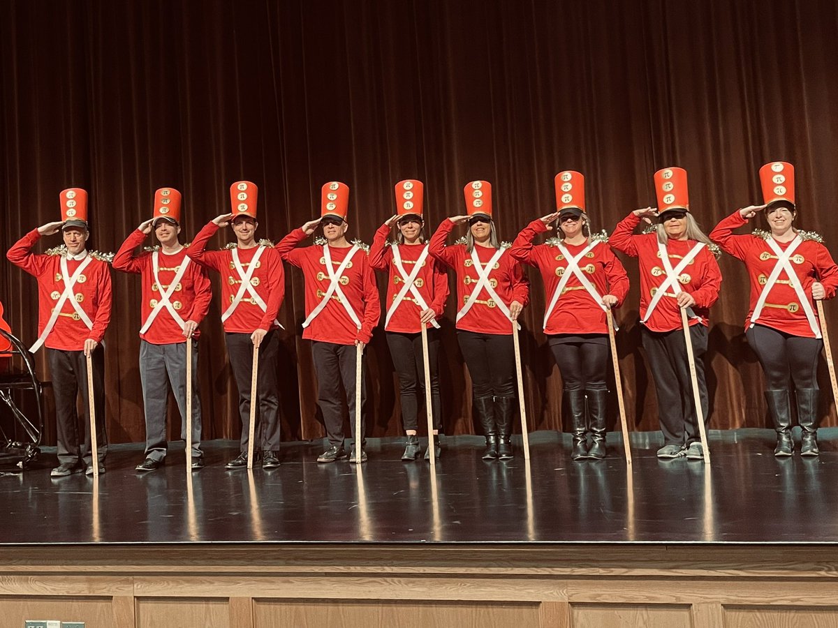 WHRHS-Mrs. Edkin tweet media