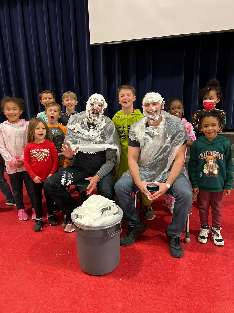 CedarForestES's tweet photo. This morning Dr. Orth and Mr. Kuhnert took some good ole’ shaving cream pies to the face from our top ten APEX Fun Run Pledgers!! Our school raised over $11,000 and we couldn’t be more proud of our wolves! I think we need to make this a weekly thing…😁☁️ https://t.co/rx3vW4rxq2