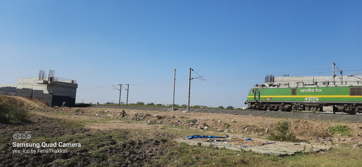 DevelopedSurat's tweet photo. @dfccil_india Bridge work on #Udhna_Chalthan Railway Line , near #Devadh #District_Surat
@IshwarParmarMLA @satishmaisuriya @DinesshSuratBJP @drmbct @ut_MoHUA @sandipdesaibjp @purneshmodi @prafulpbjp @MoHUA_India @PatilOffice ji https://t.co/L9SvVrDMnL