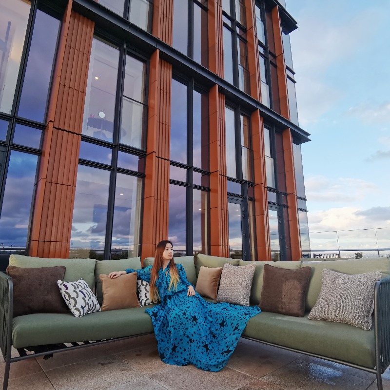 one_crownplace's tweet photo. The crowning glory of One Crown Place. 
 
#londonskyline is something we never get tired of here at #OneCrownPlace. Every direction your eye wanders from this penthouse, you are sure to be in awe. 
 
🏡Contact @CBRE_residential for any enquiries and book a viewing today! https://t.co/Rhb3PZoodh