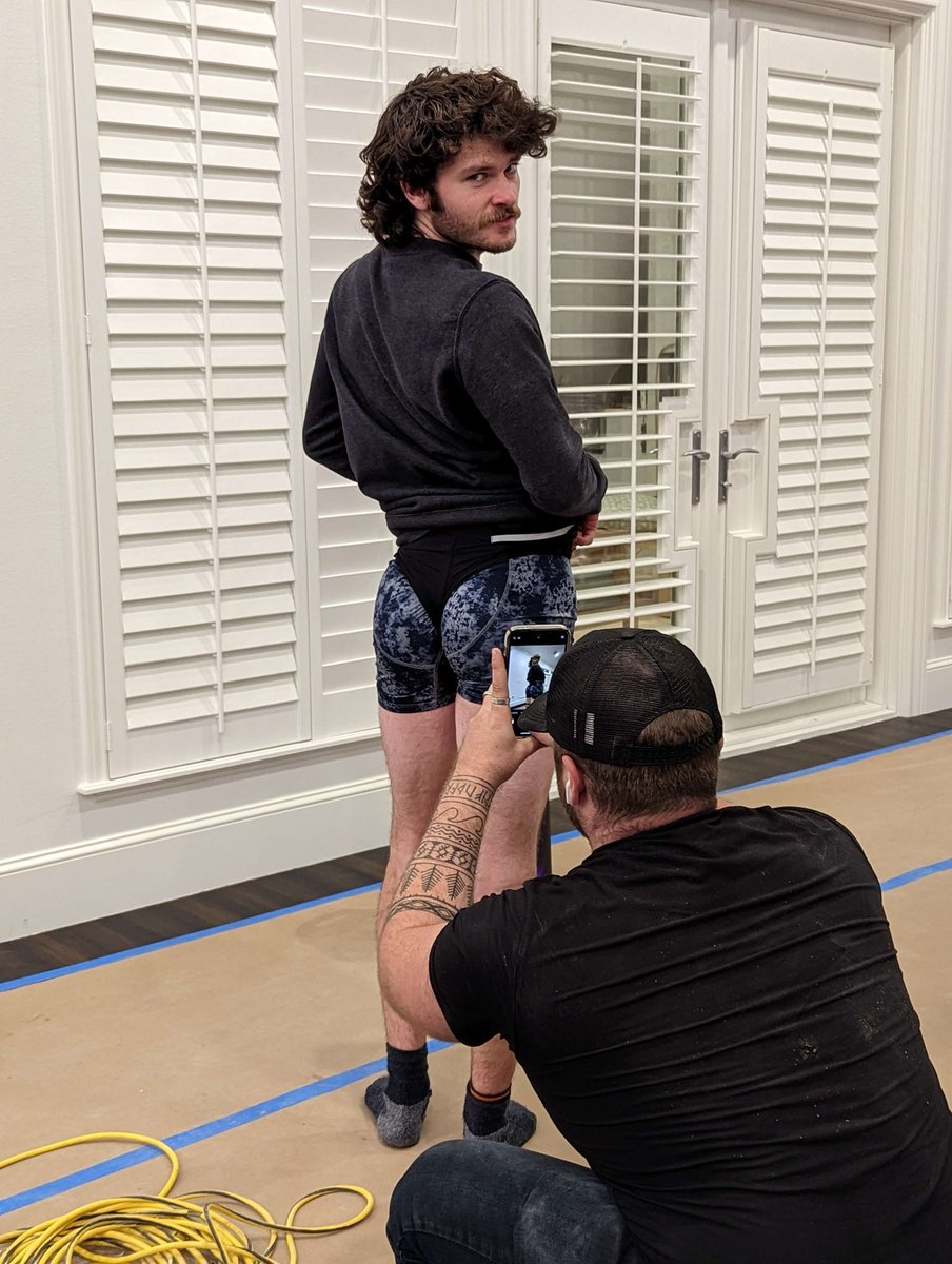 oompaville's tweet photo. Getting ready for my OF https://t.co/oOjrAMhlsq