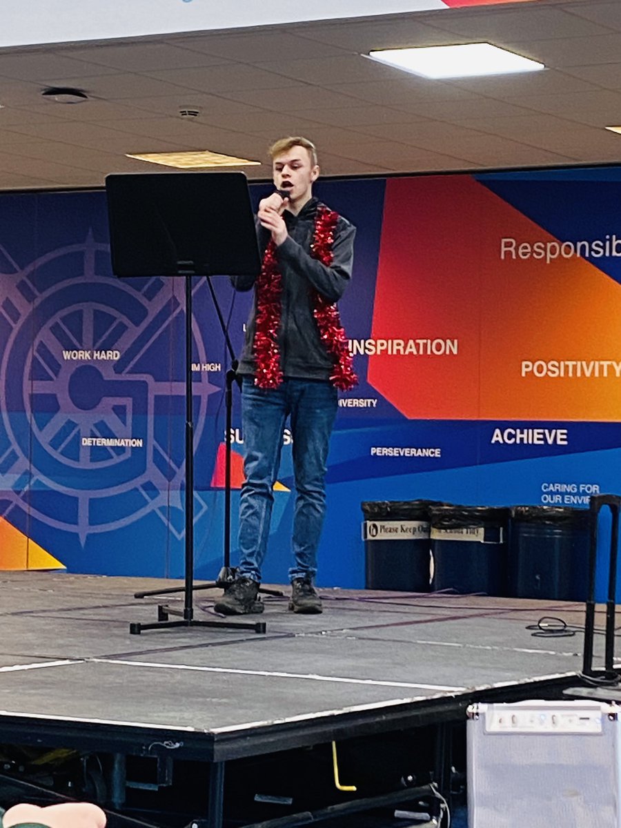 GracemountHigh's tweet photo. Fantastic to have the return of whole school assemblies to round off our term. A huge thank you to Sam and Ketsia for compèring and performing. Zoe is also pictured here - first time singing for us! Many more showcased their Music and Dance abilities bringing festive cheer 🎄🥰 https://t.co/pYzUOVHpZr