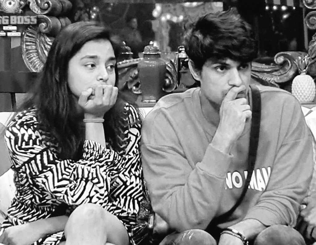 naaz2819's tweet photo. Toh yeh safar yhi tk ka tha😭💔
I like her massti with others pr yeh ship special tha🥺💔
#Sumkit #AnkitGupta #SumbuITouqeerKhan
#BiggBoss16 https://t.co/WUENBaPKQH