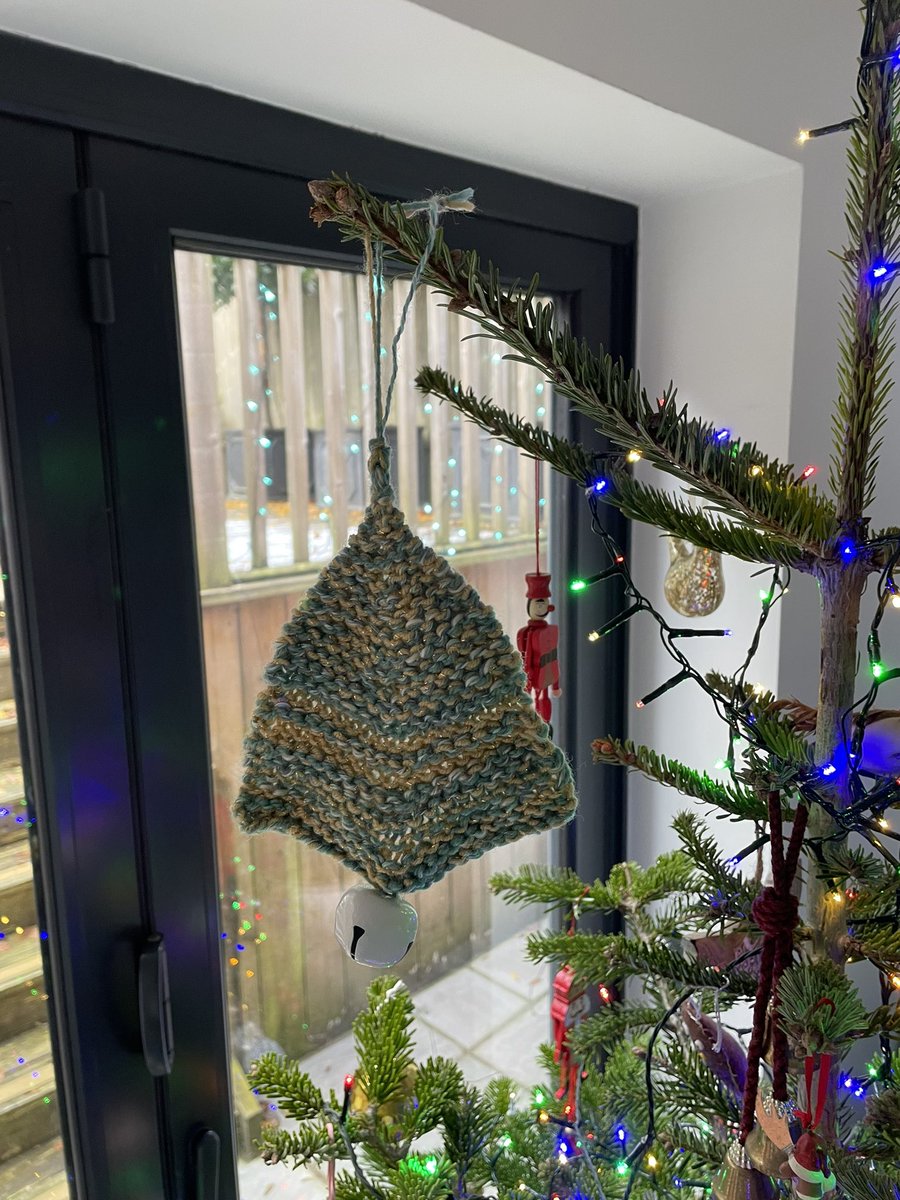 Emma Dillsworth (@epurt1) on Twitter photo Ben is so lucky to have the support of the lovely Narn @Tweetingbyhand guiding him through his DofE volunteering <a href="/Haslemere_iHub/">Haslemere Information Hub</a> plus giving him this gorgeous handmade Christmas Dec which is pride of place on our tree! Happy Christmas Narn! #Volunteering #mentor <a href="/SimonDillsworth/">Simon Dillsworth</a> Ben is so lucky to have the support of the lovely Narn @Tweetingbyhand guiding him through his DofE volunteering <a href="/Haslemere_iHub/">Haslemere Information Hub</a> plus giving him this gorgeous handmade Christmas Dec which is pride of place on our tree! Happy Christmas Narn! #Volunteering #mentor <a href="/SimonDillsworth/">Simon Dillsworth</a>