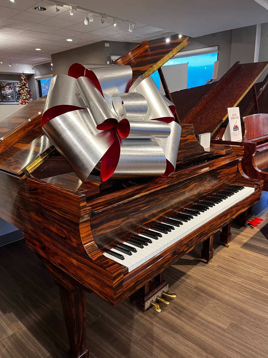 SteinwayAndSons's tweet photo. This Macassar Ebony Steinway is all wrapped up and ready to come home with you. 🎁 Learn more about the full range of veneers available as part of the Steinway Crown Jewel Collection ▶️ https://t.co/3DvrqFId4X https://t.co/OyBODeTSpQ