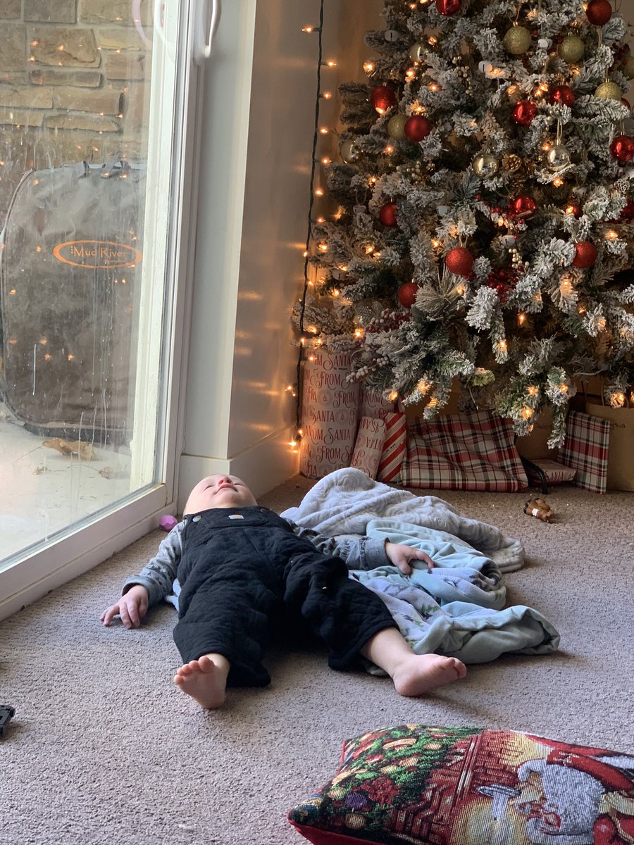 JordanTblad97's tweet photo. Mood: https://t.co/IsyzLJMQzS