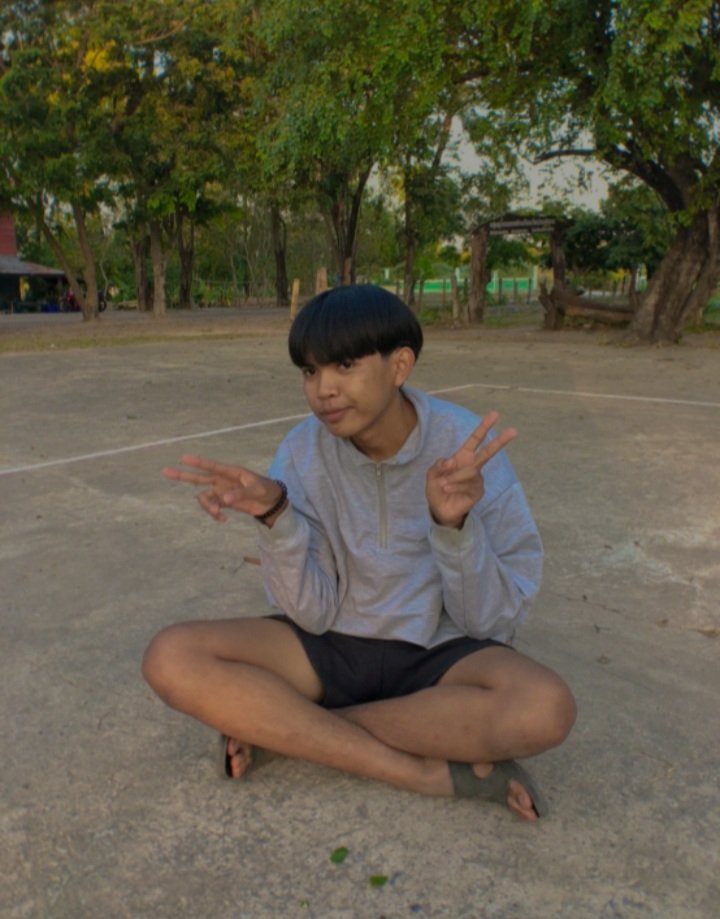 Arisa42859595's tweet photo. 2นิ้วแต่ไม่2ใจน่ะค้าบ🐰💙 https://t.co/hUX5nEsW3r