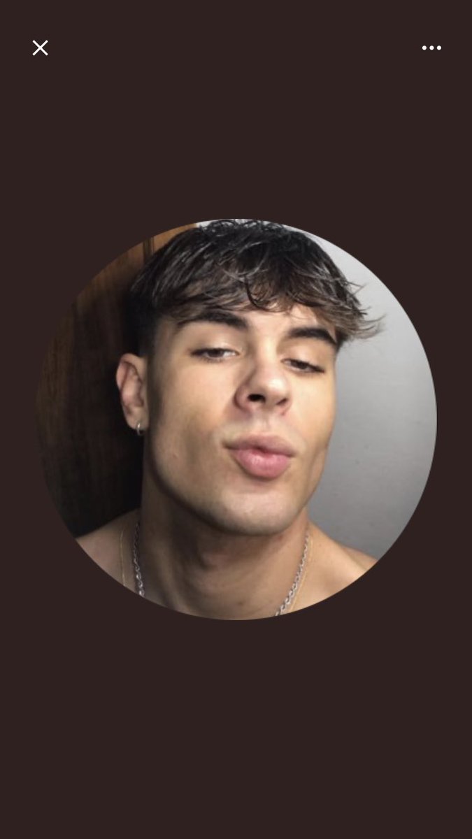 χξϛ (@iluvyoualexx) on Twitter photo 